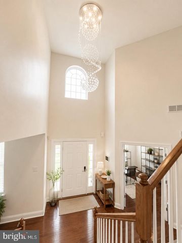 121 MARKLEY FARM CIR, West Norriton, PA 19403