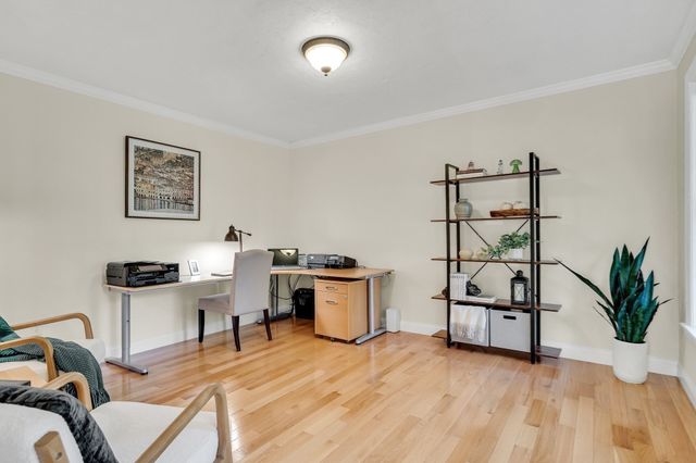 10-B Henley Rd, Acton, MA 01720