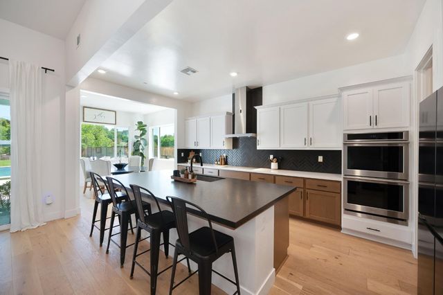 5085 Pryor Dr, Rescue, CA 95672