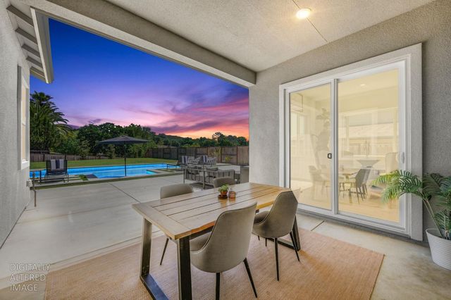 5085 Pryor Dr, Rescue, CA 95672