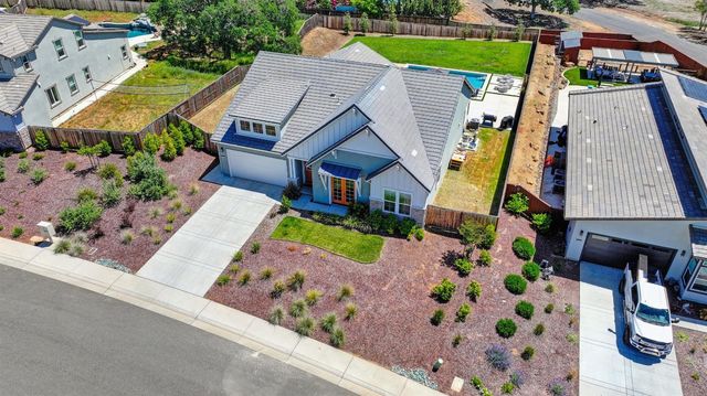 5085 Pryor Dr, Rescue, CA 95672