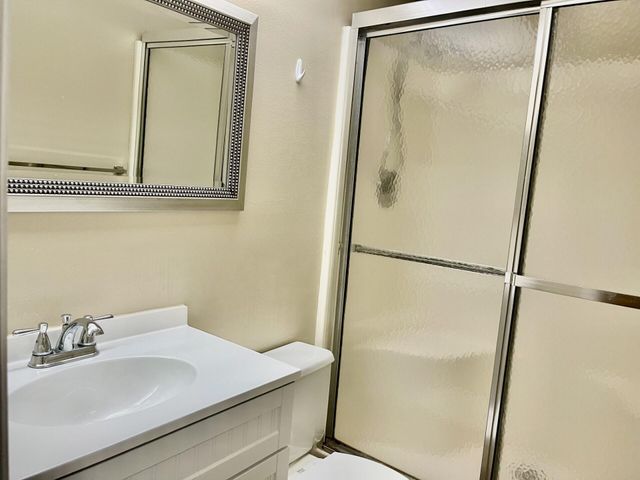 15 Lake Vista Trail 206, Port St Lucie, FL 34952