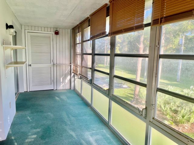 15 Lake Vista Trail 206, Port St Lucie, FL 34952