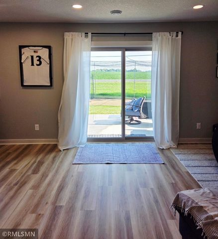 1667 Hidden Trail, Mayer, MN 55360