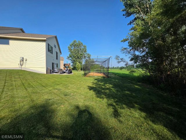 1667 Hidden Trail, Mayer, MN 55360