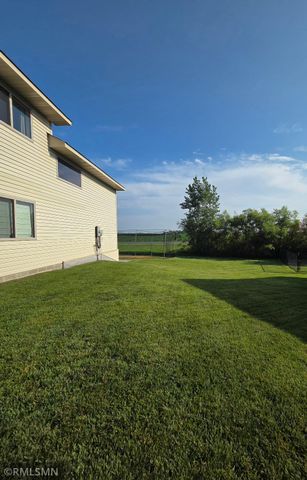 1667 Hidden Trail, Mayer, MN 55360