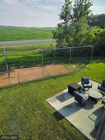 1667 Hidden Trail, Mayer, MN 55360