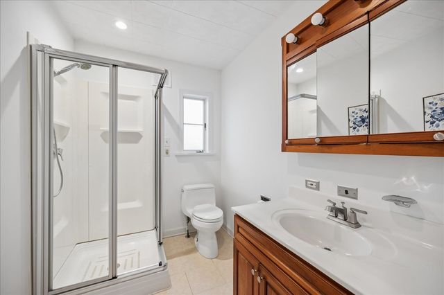 257 Latrobe Avenue, Northfield, IL 60093
