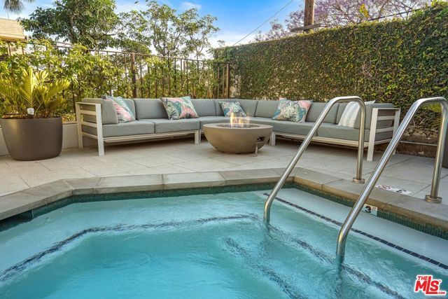 8787 Shoreham Drive 310, West Hollywood, CA 90069