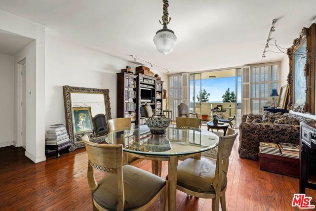 8787 Shoreham Drive 310, West Hollywood, CA 90069