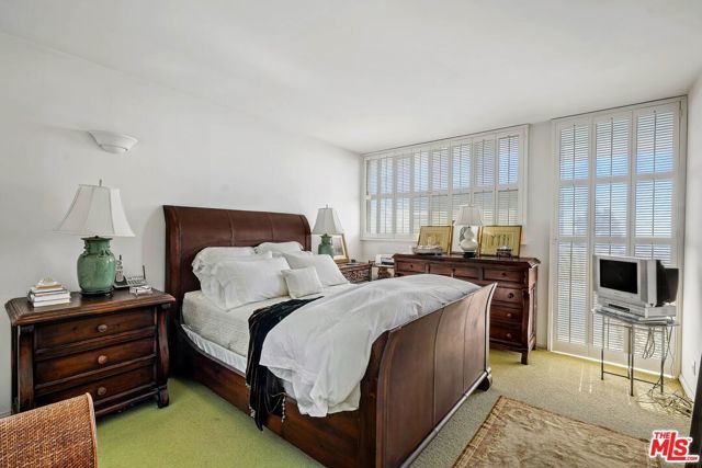 8787 Shoreham Drive 310, West Hollywood, CA 90069