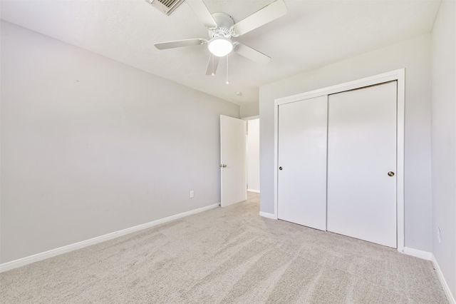 311 Stonehenge Lane, Friendswood, TX 77546