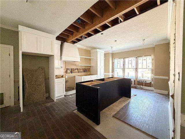 5271 Oglethorpe Court, Powder Springs, GA 30127