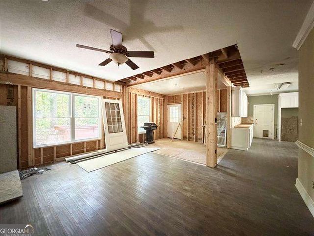 5271 Oglethorpe Court, Powder Springs, GA 30127