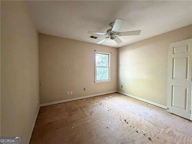 5271 Oglethorpe Court, Powder Springs, GA 30127