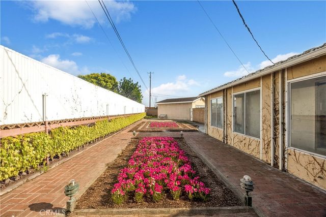 24200 Post Master, Harbor City, CA 90710