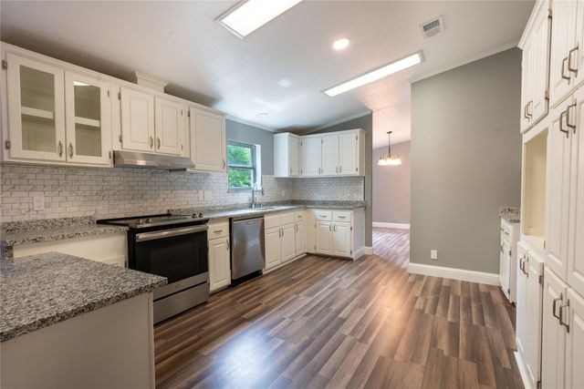 6617 Pecanwood Court, Mansfield, TX 76063