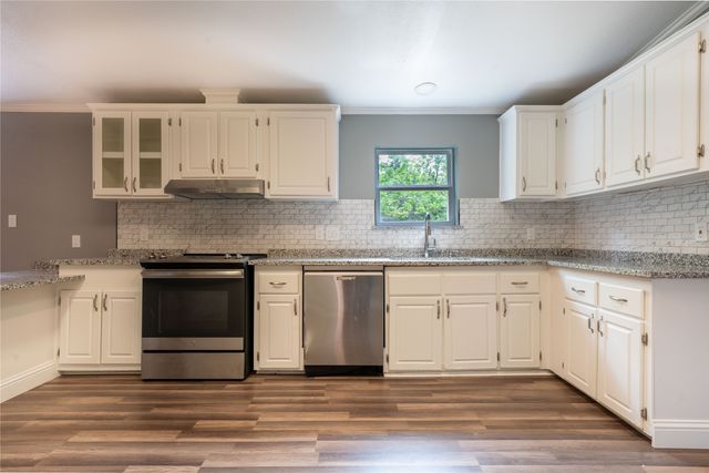 6617 Pecanwood Court, Mansfield, TX 76063