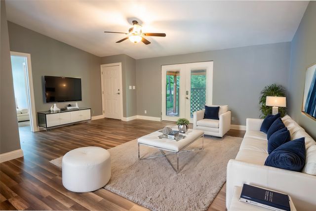 6617 Pecanwood Court, Mansfield, TX 76063
