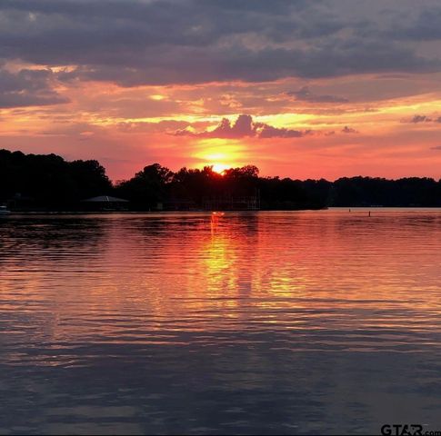 1212 CR 3107, Jacksonville, TX 75766