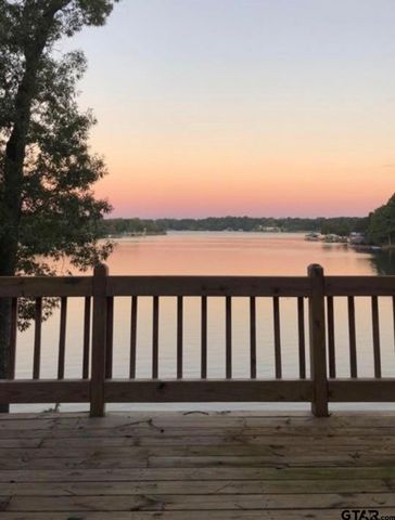 1212 CR 3107, Jacksonville, TX 75766