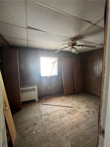512 Glenn Street, Wilmerding, PA 15148