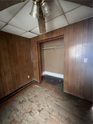 512 Glenn Street, Wilmerding, PA 15148