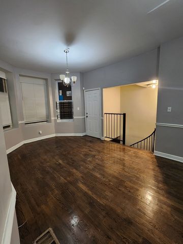 6315 S Eberhart Avenue, Chicago, IL 60637