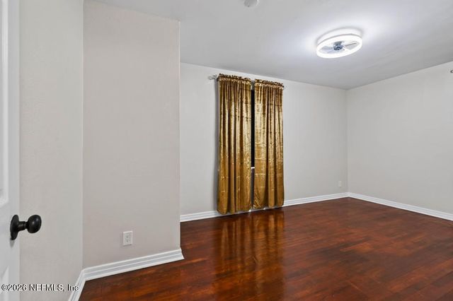9046 TYLER Avenue, Jacksonville, FL 32208