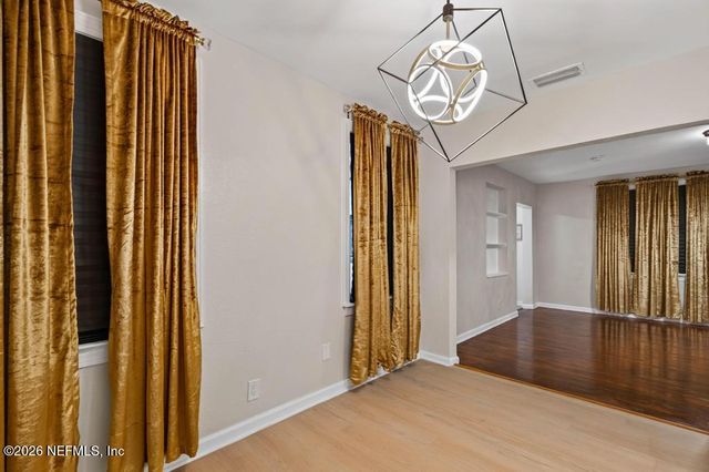 9046 TYLER Avenue, Jacksonville, FL 32208
