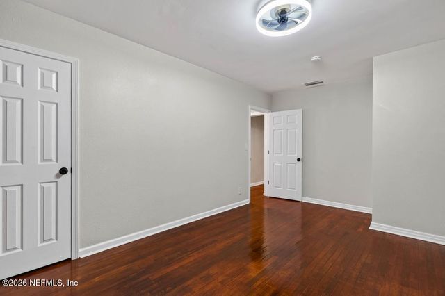 9046 TYLER Avenue, Jacksonville, FL 32208