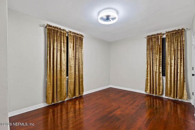 9046 TYLER Avenue, Jacksonville, FL 32208