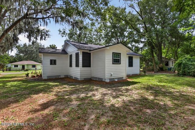 9046 TYLER Avenue, Jacksonville, FL 32208