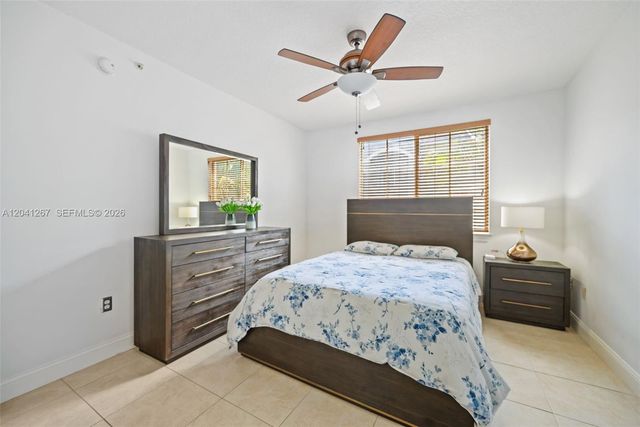 6861 SW 44th Street 202, Miami, FL 33155
