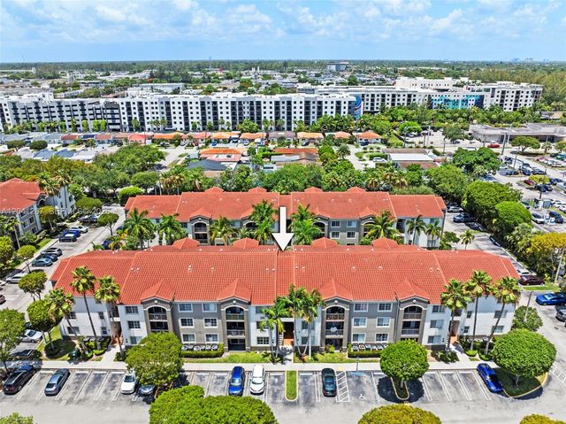 6861 SW 44th Street 202, Miami, FL 33155