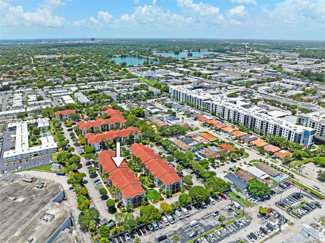 6861 SW 44th Street 202, Miami, FL 33155