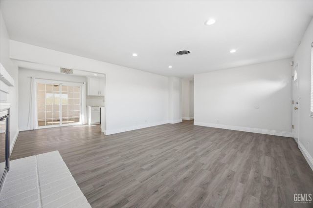 1154 State Avenue, Shafter, CA 93263