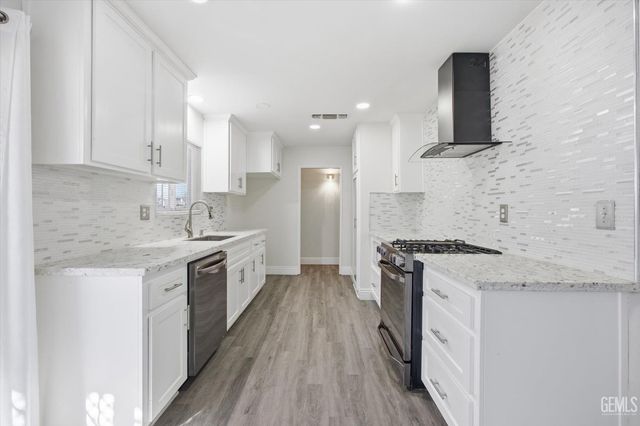 1154 State Avenue, Shafter, CA 93263