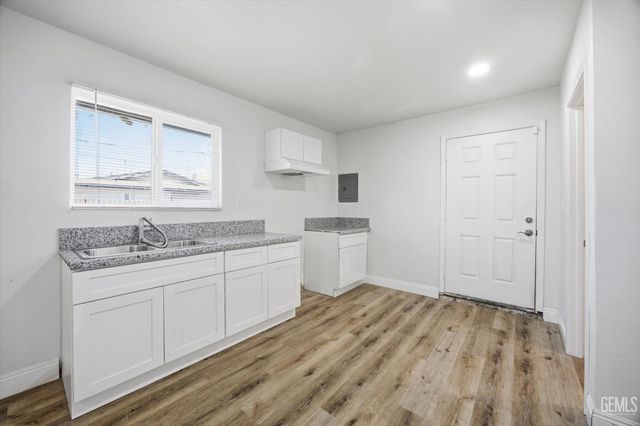 1154 State Avenue, Shafter, CA 93263