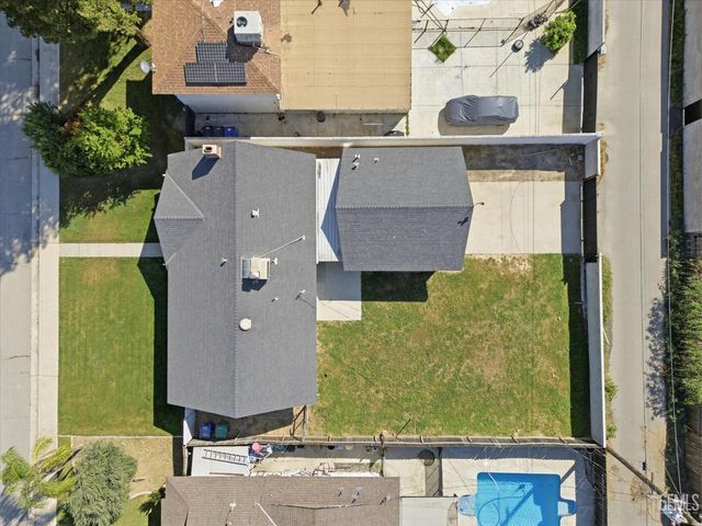 1154 State Avenue, Shafter, CA 93263