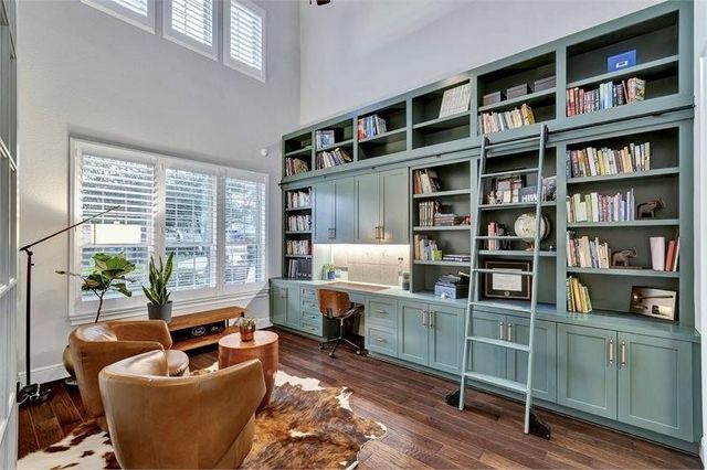 10210 Grape Creek Grove Lane, Cypress, TX 77433