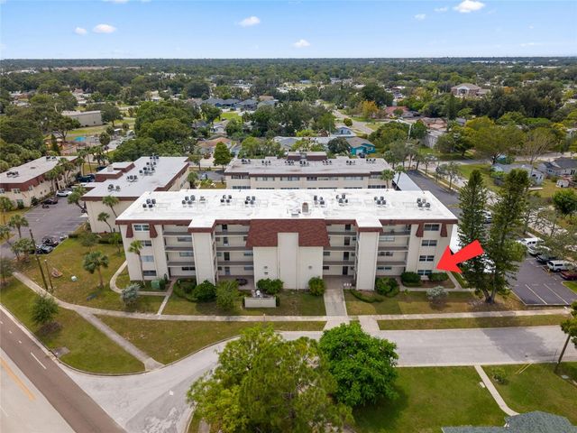 209 NE LINCOLN CIRCLE N 109, St Petersburg, FL 33702