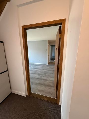 7708 Manor Circle Apt 103, Westland, MI 48185