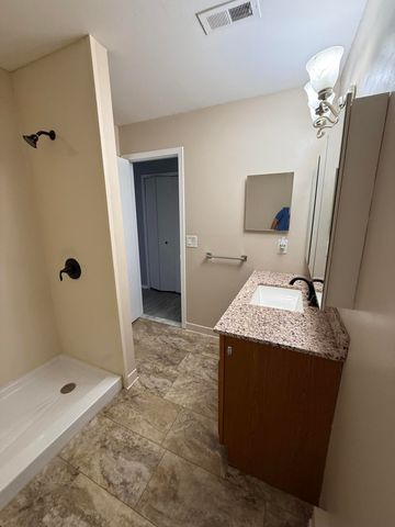 7708 Manor Circle Apt 103, Westland, MI 48185