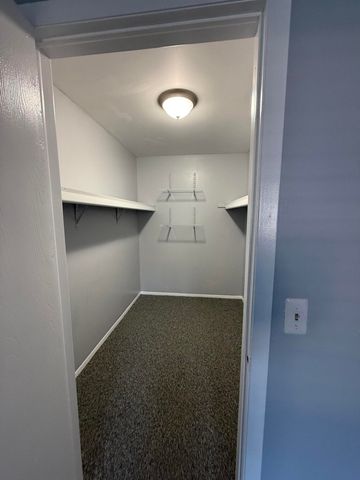 7708 Manor Circle Apt 103, Westland, MI 48185