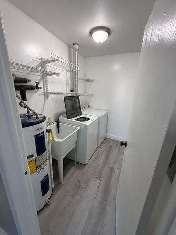 7708 Manor Circle Apt 103, Westland, MI 48185