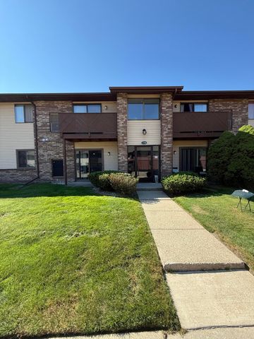 7708 Manor Circle Apt 103, Westland, MI 48185