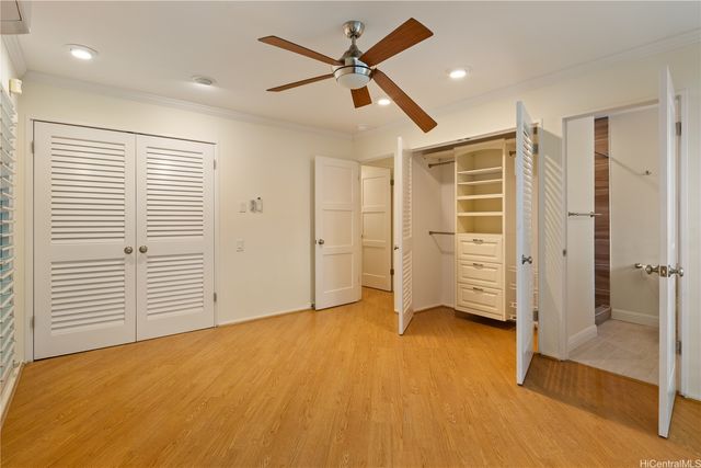 1555 Kalaniiki Street 16, Honolulu, HI 96821