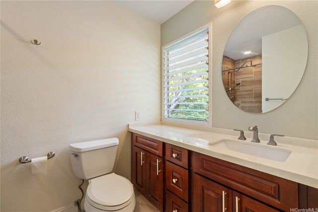 1555 Kalaniiki Street 16, Honolulu, HI 96821