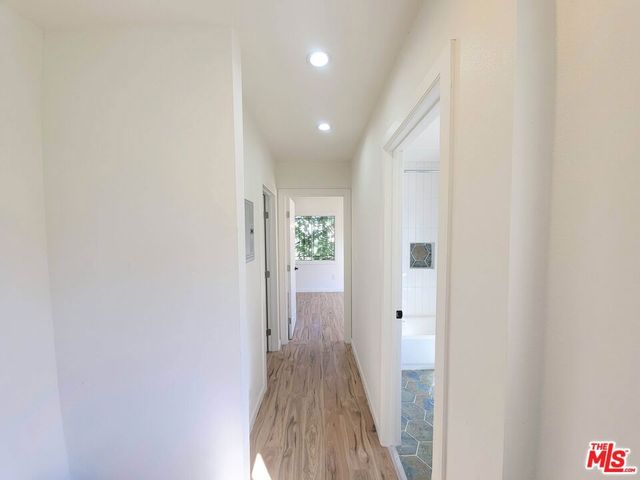 200 N Acacia Avenue, Compton, CA 90220